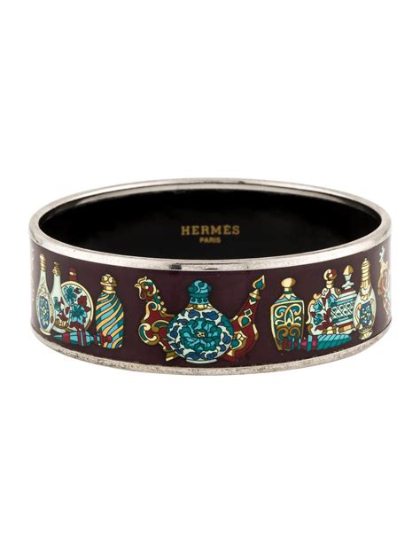 vintage hermes enamel bangle|hermes bangle bracelet price.